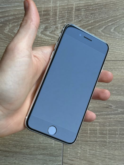 АКБ 93% Гарний Apple iPhone SE 2 64 2020 White Neverlock