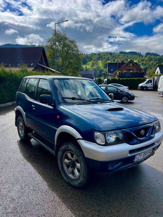 Nissan Terrano 2.7 z Wloch !