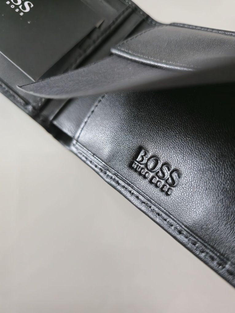Piękny super jakosc skórzany portfel Hugo Boss
