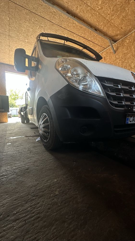 Renault Master Евакуатор