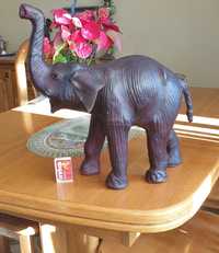 Wielki skórzany słoń - figurka Afryka