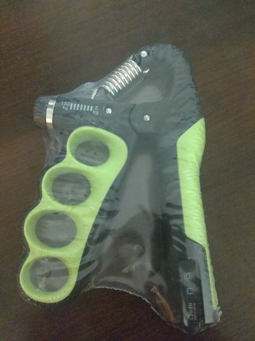 Экспандер от 5 до 150 кг тренажёр для рук кисти.