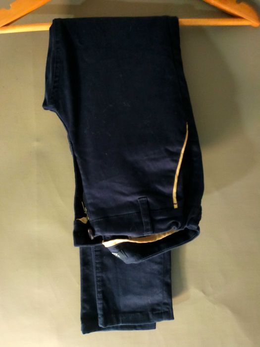 Fato de criança (casaco, calça e camisa)
