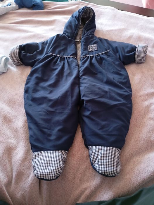 Kombinezon w dobrym stanie 6-9 mes.