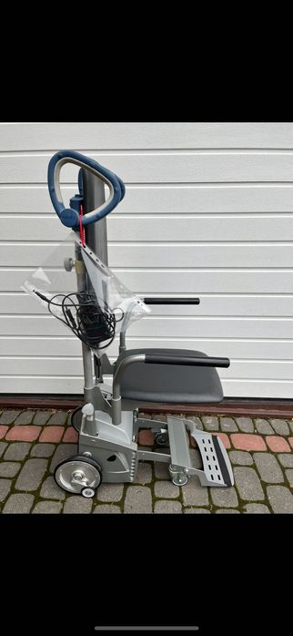 Schodołaz Scalamobil S30IQ z krzesłem