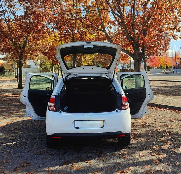 Citroën C3 1.2 PureTech 76000 km 03/2017 82cv Sensores Cruise Control