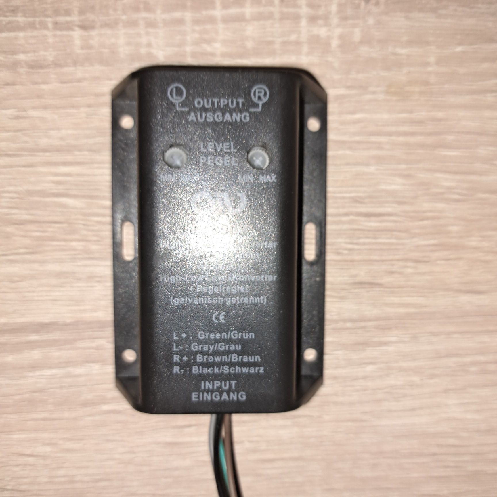 Konwerter sygnału audio RCA ACV