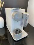 Maquina de café DELONGHI Nespresso Lattissima One Evo. Branco