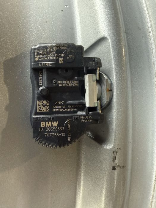 Диски ДИСКИ BMW 6856065 R17 7.5J PCD 5X112 ET52 DIA66.6