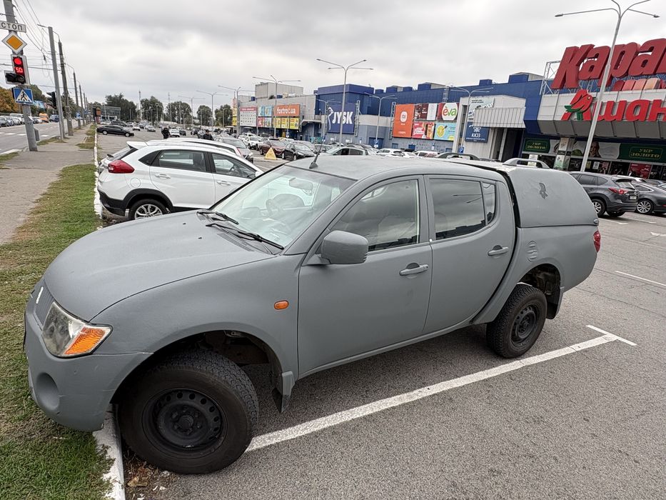 Продаж L200 в гарному стані