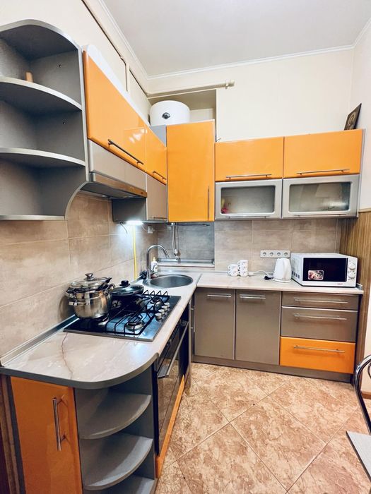 Оренда 2 кімнатної квартири вулиця Личаківська (Смольського)