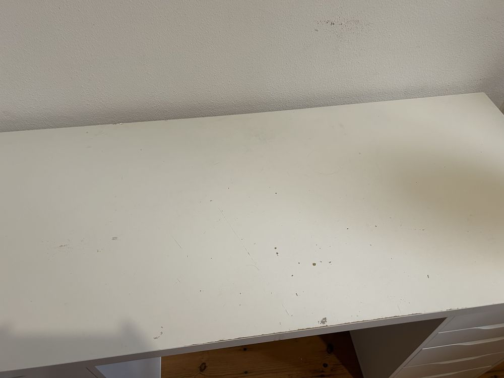 Vendo Mesa de manicure