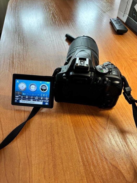 Nikon D5300 + Nikkor 18-140mm + akcesoria!!!