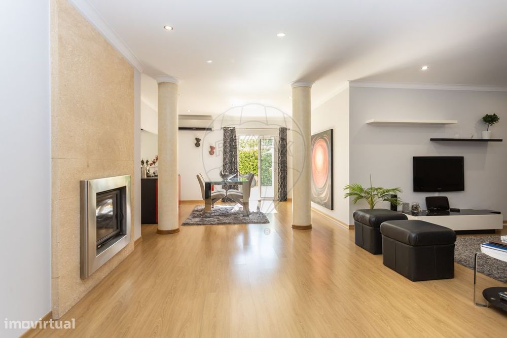 Moradia T2 para venda