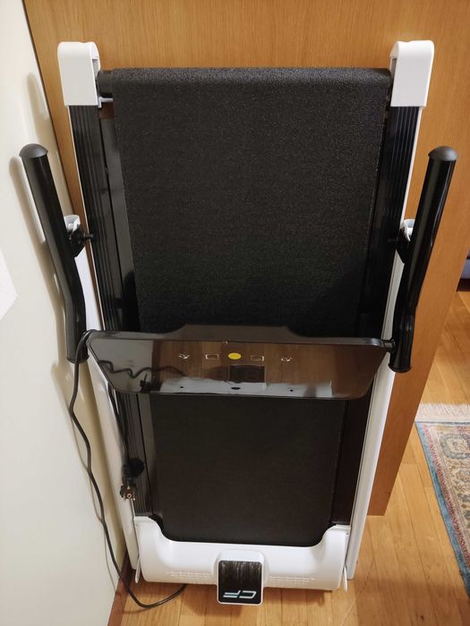 Passadeira Eléctrica Inteligente Clover Fitness S1