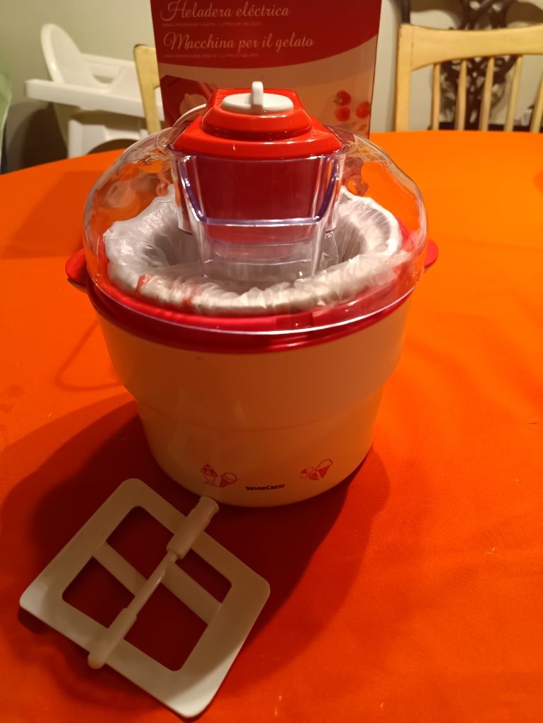 Geladeira nova Silvercrest