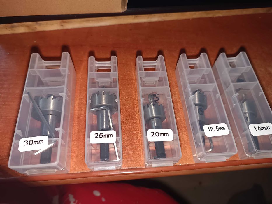 Zestaw 5 otwornic do cięcia stali nierdz,aluminium,plastiku,drewna