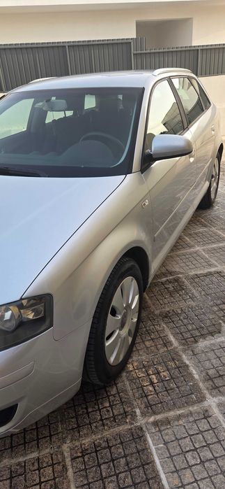 Audi A3   1.9 Sportback  12/2004- Possibilidade Crédito Financeira