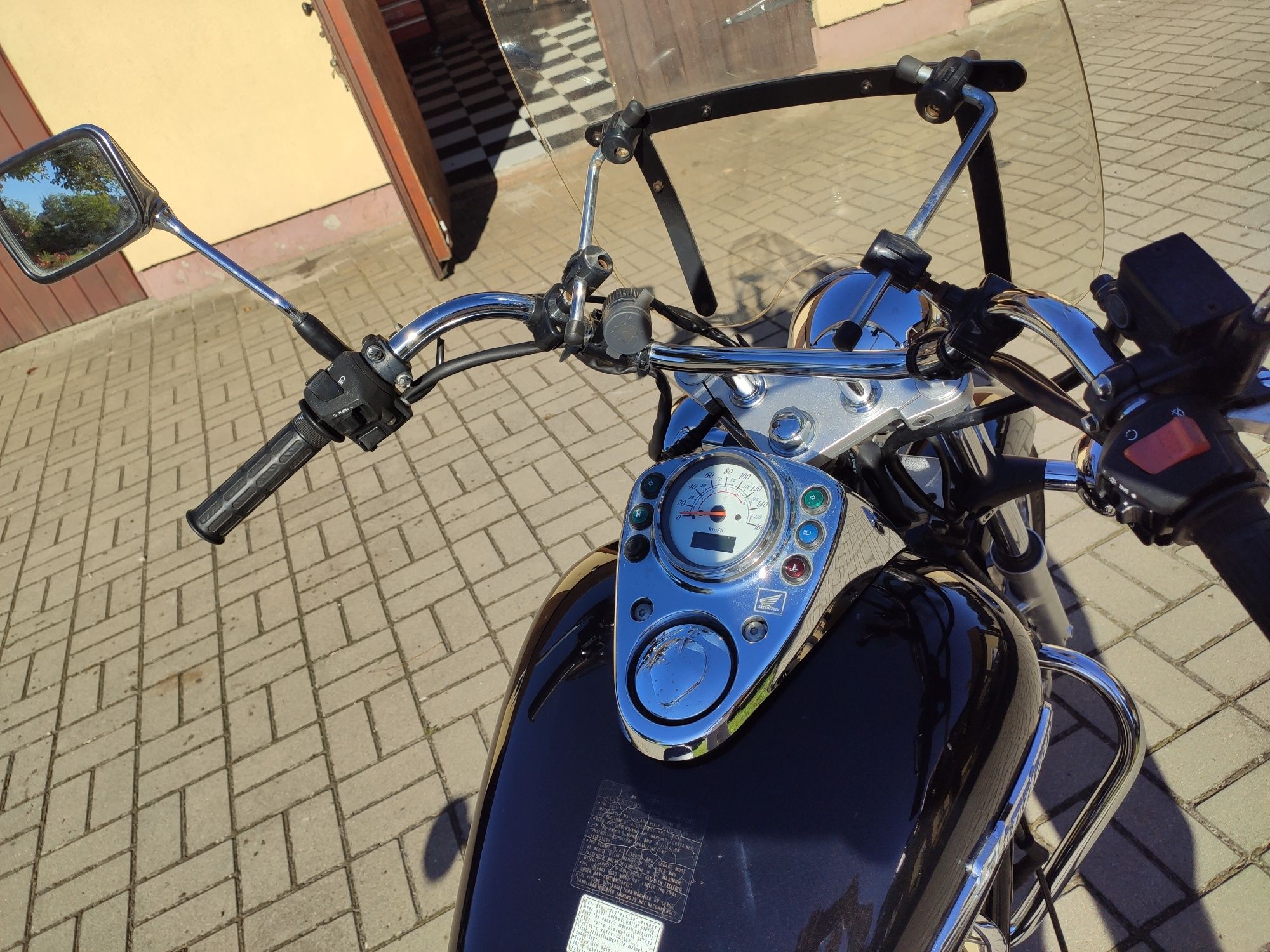 Honda shadow 125