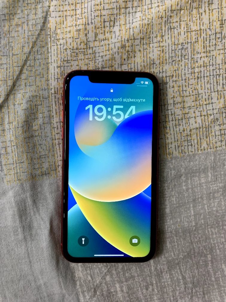 Продам iphone 11