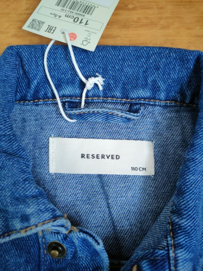Kurtka z dżinsu jeansu Reserved r. 110 Nowa