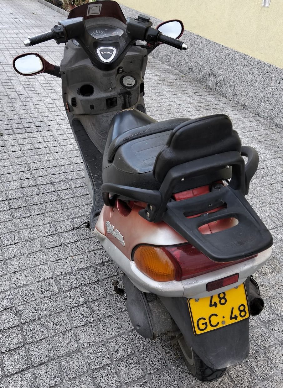Vende-se Kymco Dink 50