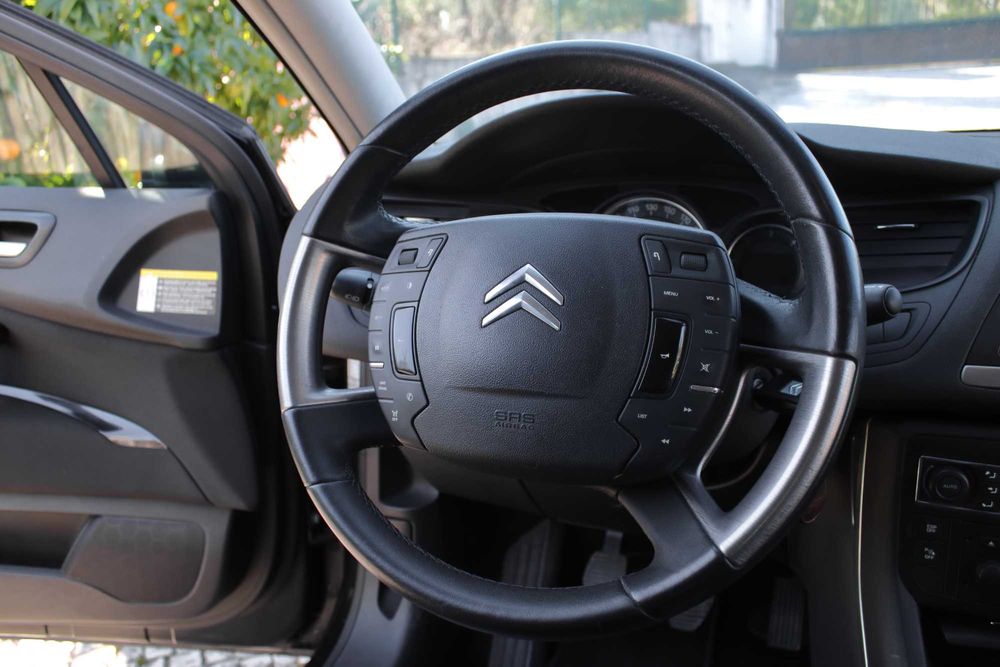 Citroën C5 Tourer 2.0 HDi Exclusive (99€/Mês)