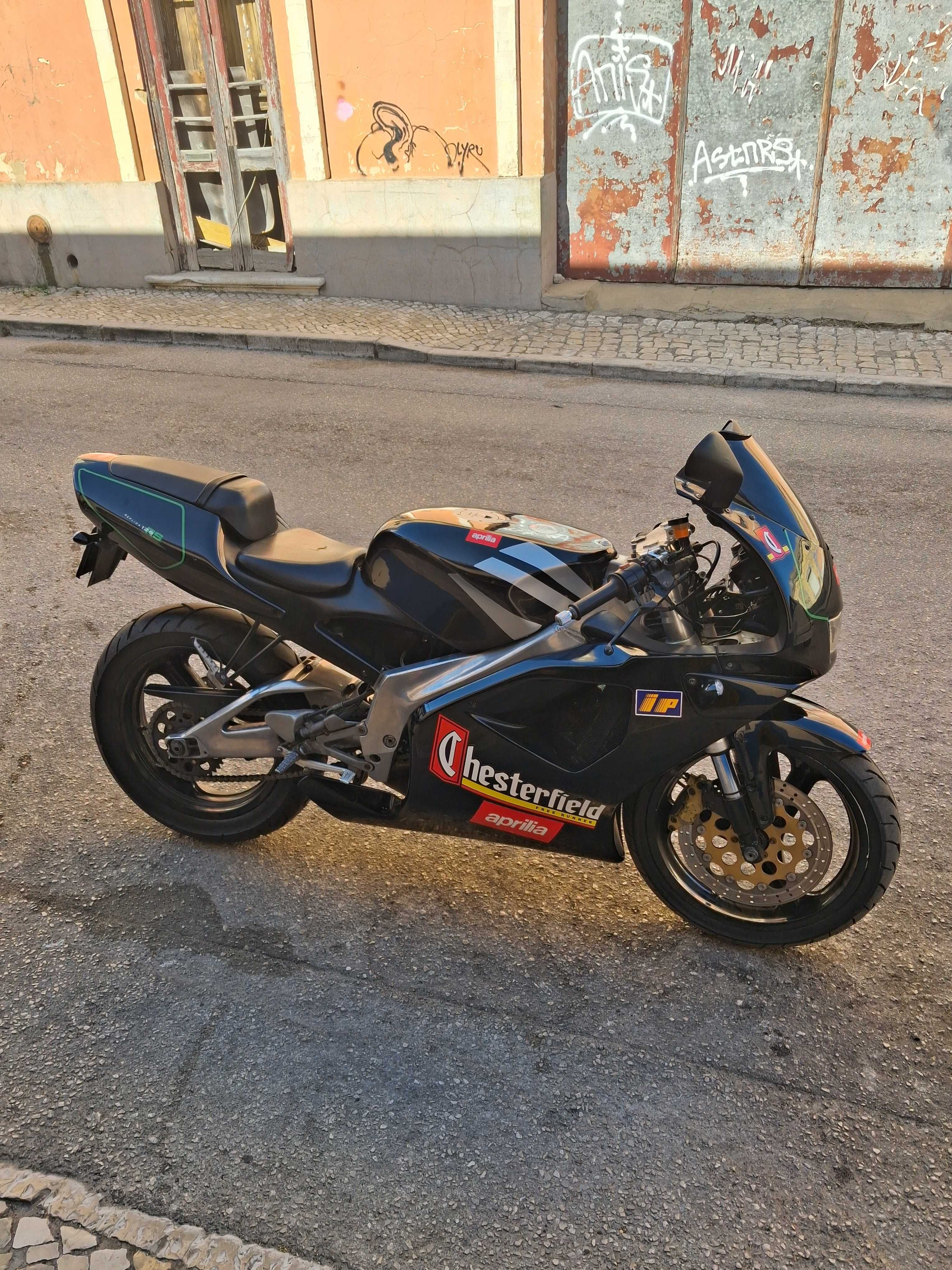 Aprilia Extrema 125 RS