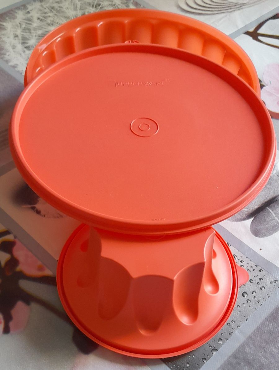 Forma do deserów tupperware