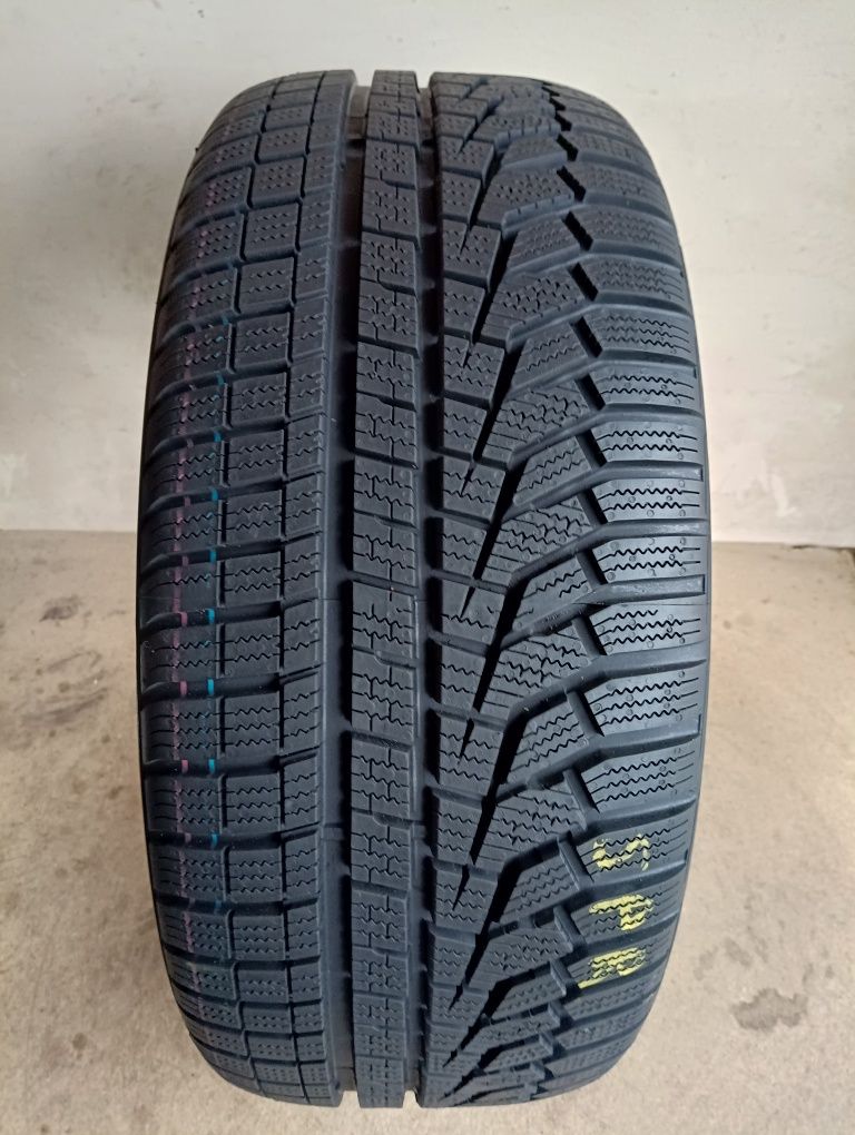 225/45/18 Hankook Icept Evo 2