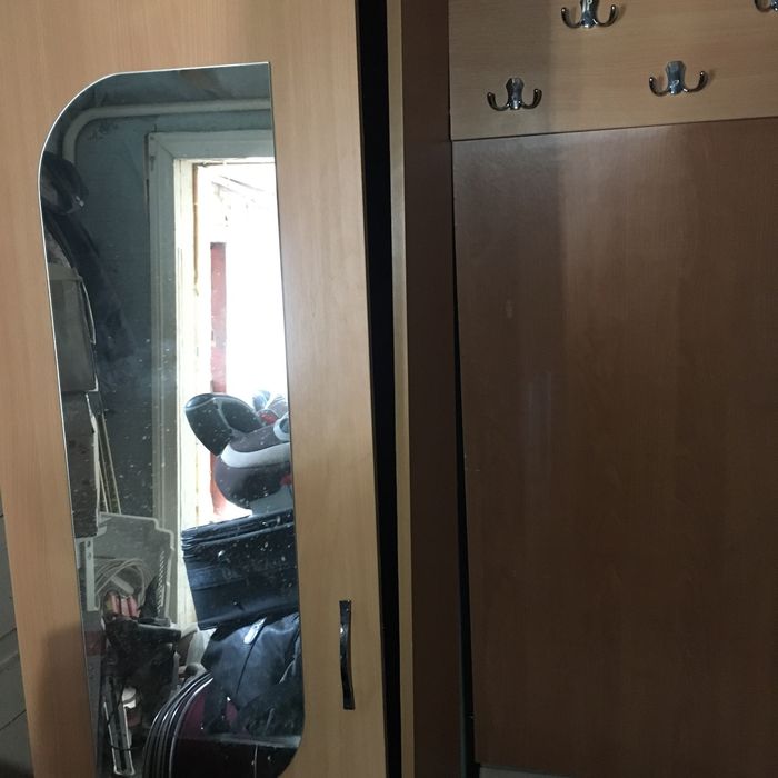 Прихожа в доброму  стані