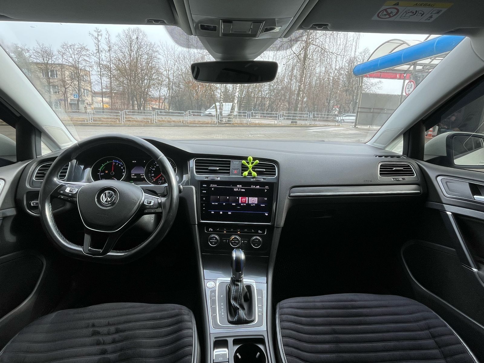 ПРОДАМ Е ГОЛЬФ 2019 року
