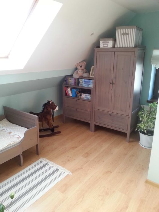 Meble IKEA Sundvik, szarobrązowe, szafa, przewijak-komoda, łóżko