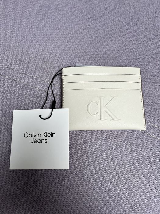 Calvin Klein portfelik na karty