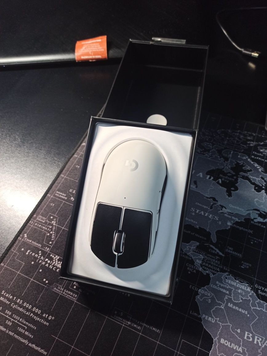 Logitech G Pro X Superlight 2 Wireless Branco
