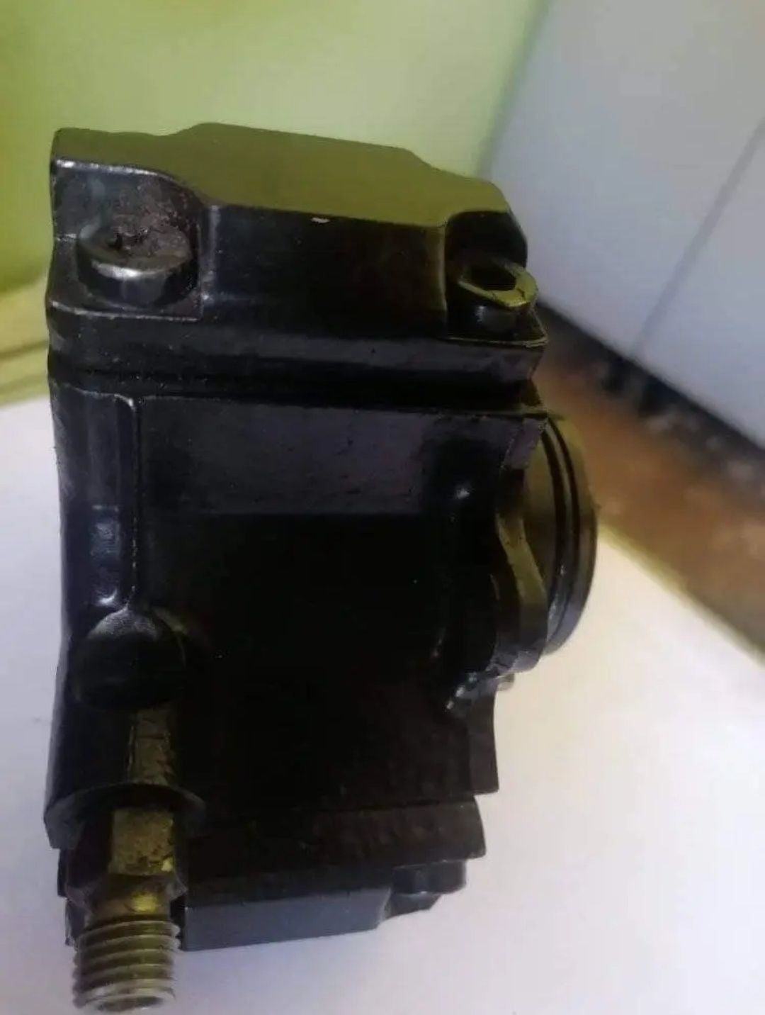 Vendo Bomba mercedes