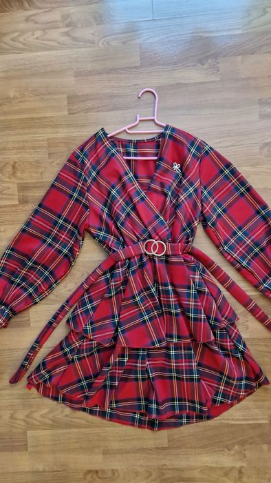 Sukienka na święta jak nowa r.S