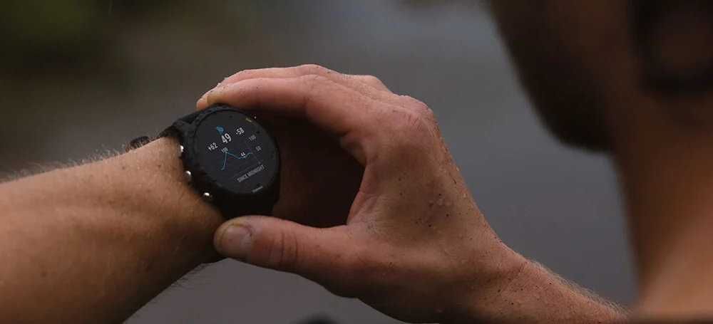 Zegarek sportowy Garmin Forerunner 255 Niebieski