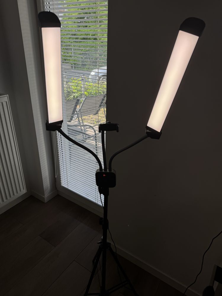 MITOYA Lampa LED 2w1 + statyw 70-215 cm Tattoo