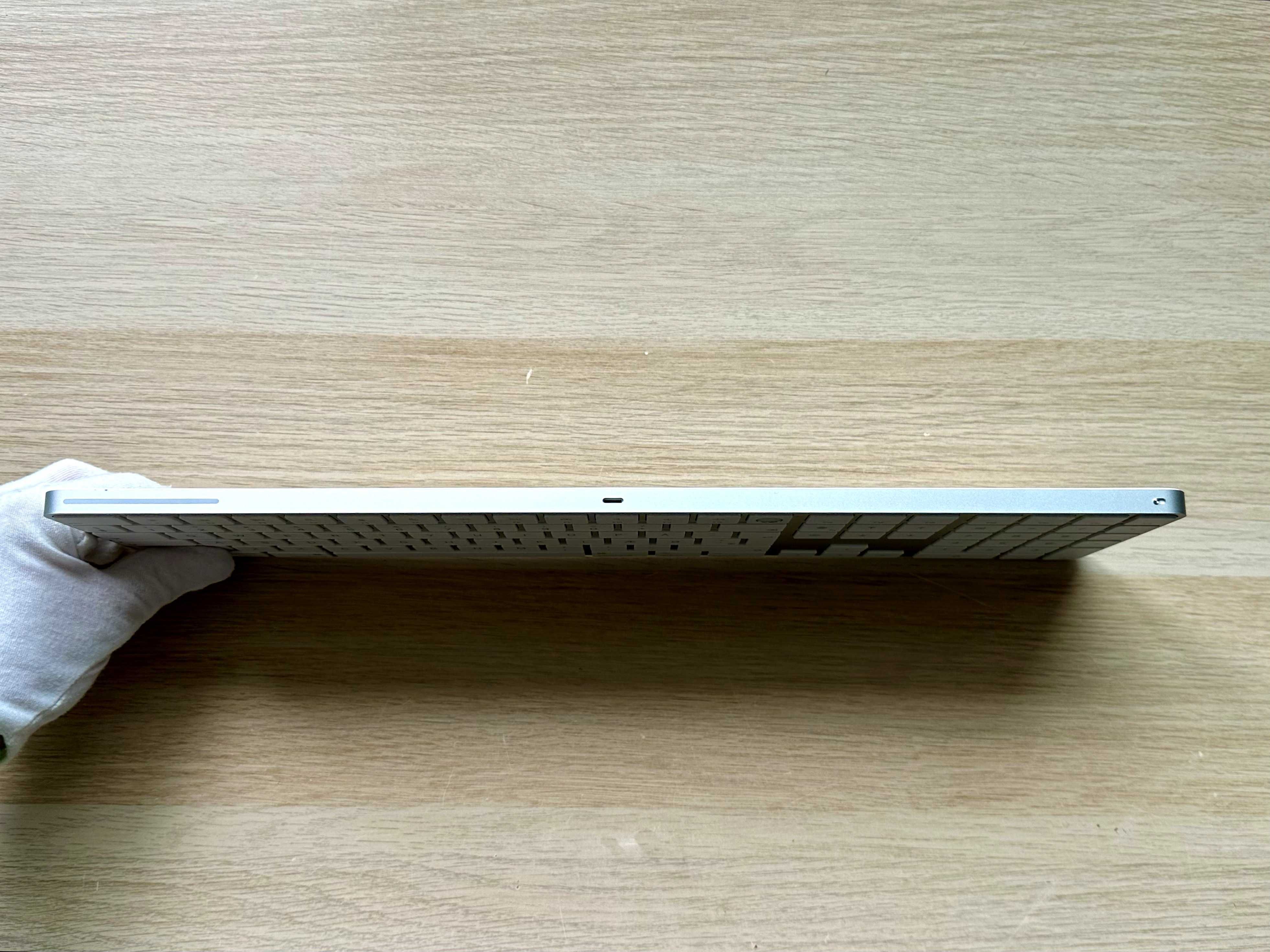 Klawiatura Apple Magic Keyboard 2520 z Touch ID – Nordic QWERTY