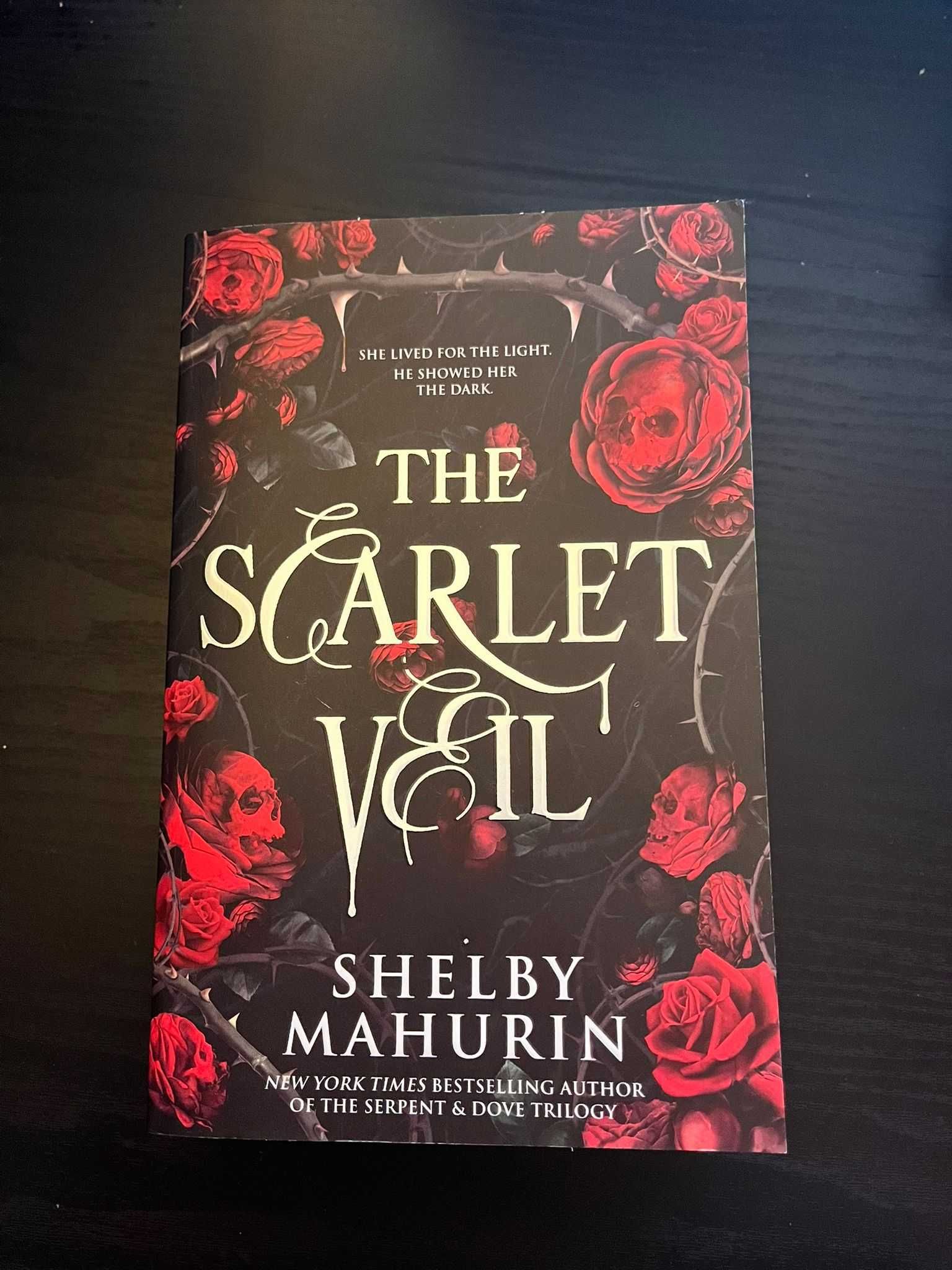 Book The Scarlet Veil – Shelby Mahurin