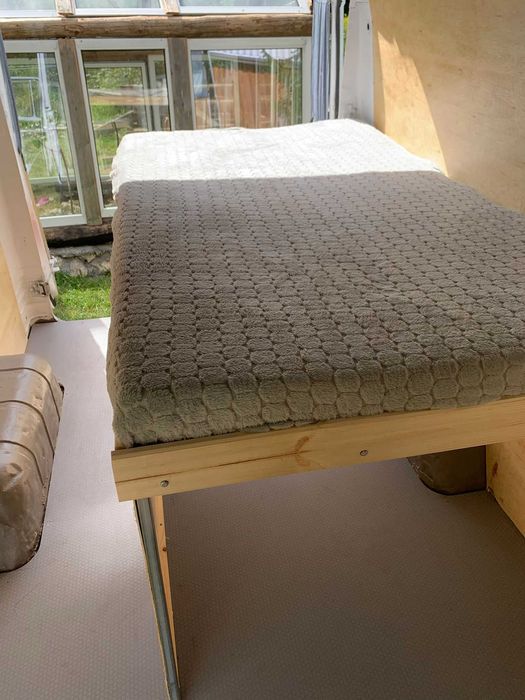 Mercedes 210 kaczka kamper t1 2.9D bremer 1994