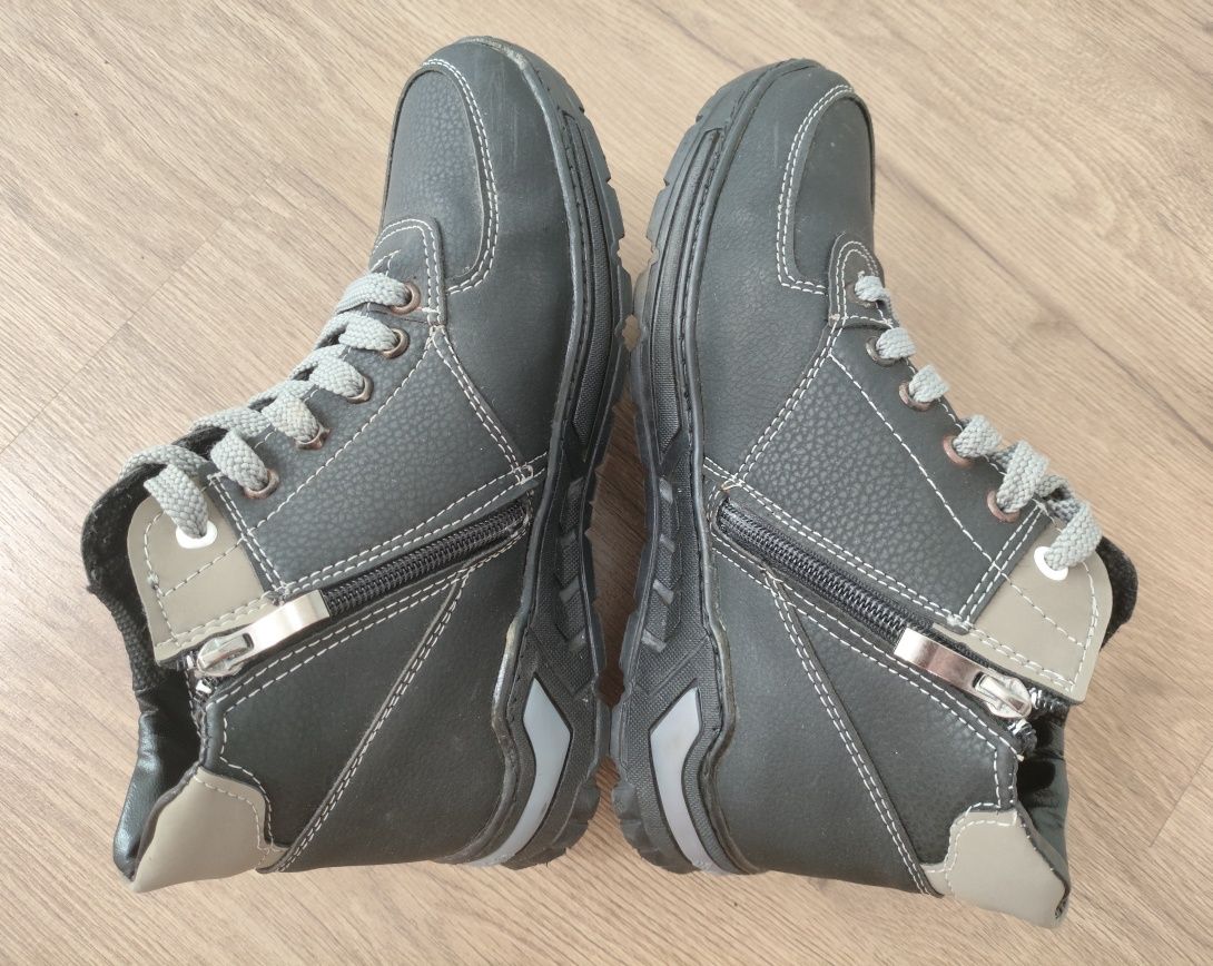 Зимние ботинки р.39-40 стелька 26 см