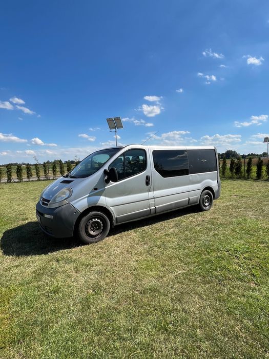 Opel Vivaro long