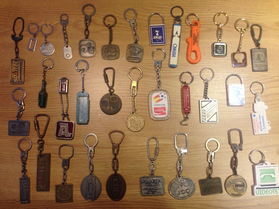 34 porta chaves dos anos 80