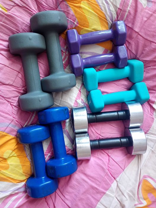 Гантели - гири. По 0,5-2-4-5 кг. Хромированные, виниловые, неопрен