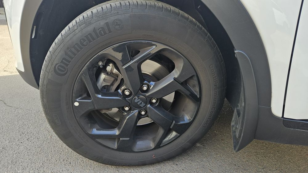 Комплект шин Continental літні