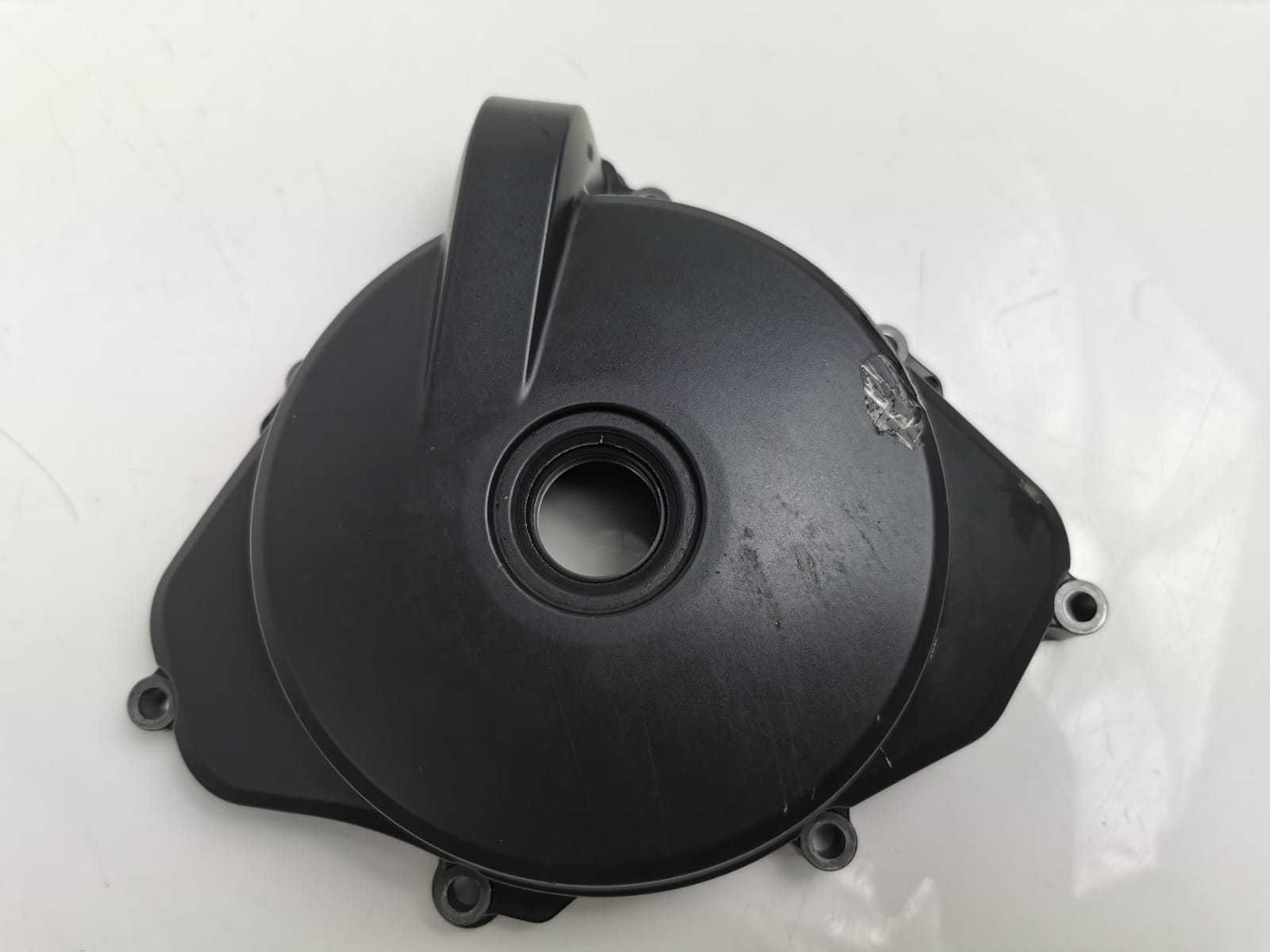 KTM DUKE 690, SMC R 690 Dekiel pokrywa Alternatora
