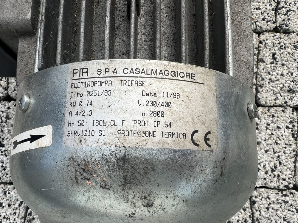 Silnik elektryczny 0,74 kw