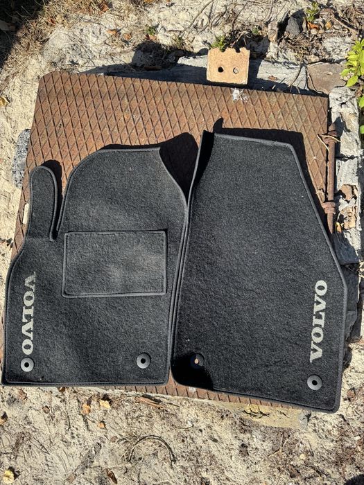 Килимки оригінал Volvo s40 v50